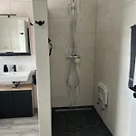 Barrierefreie Morgentau In Pewsum, 1 - 4 Personen Holiday home Krummhoern